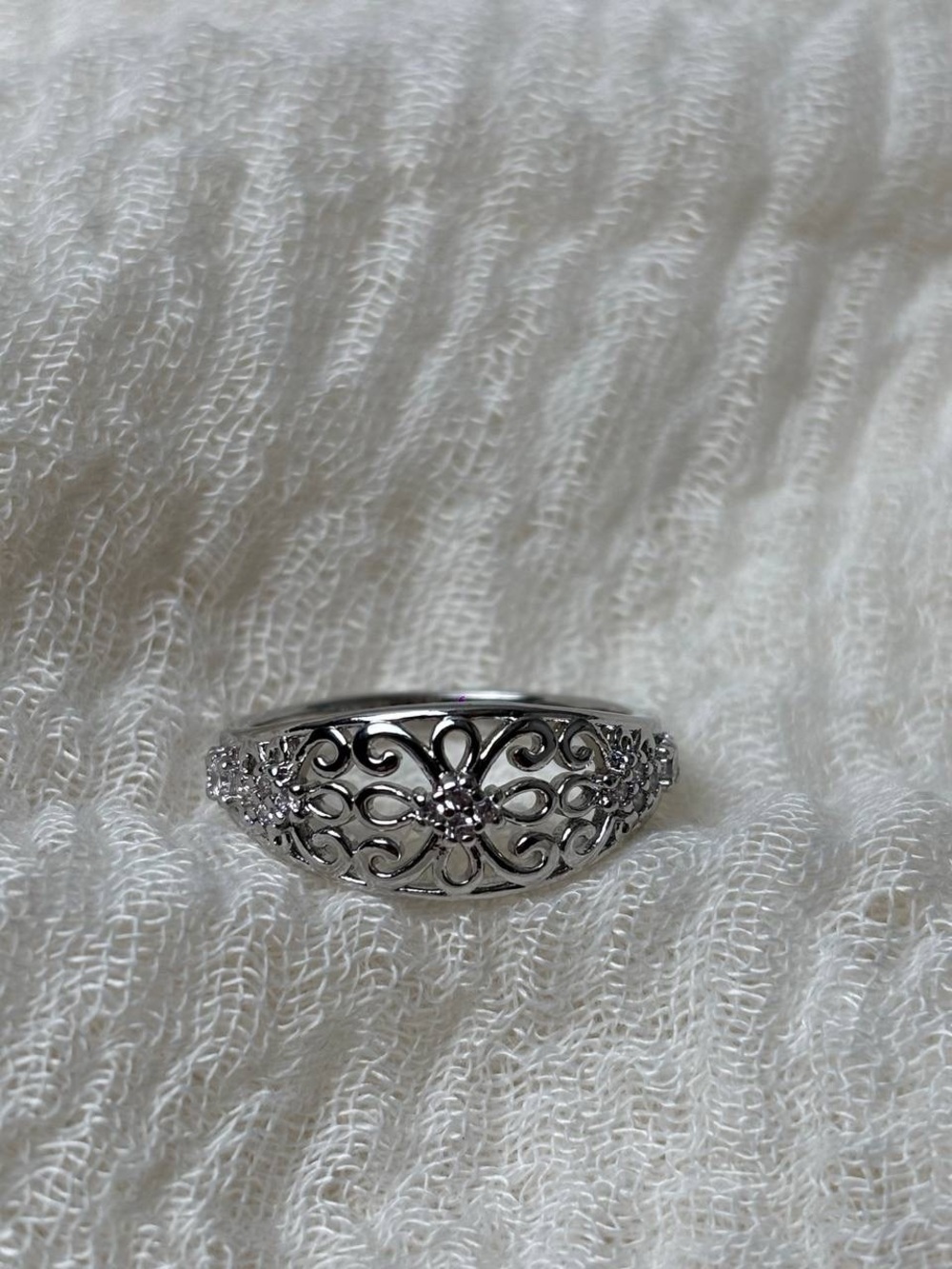 925 Sterling Silver Filigree Floral Ring - Size 8